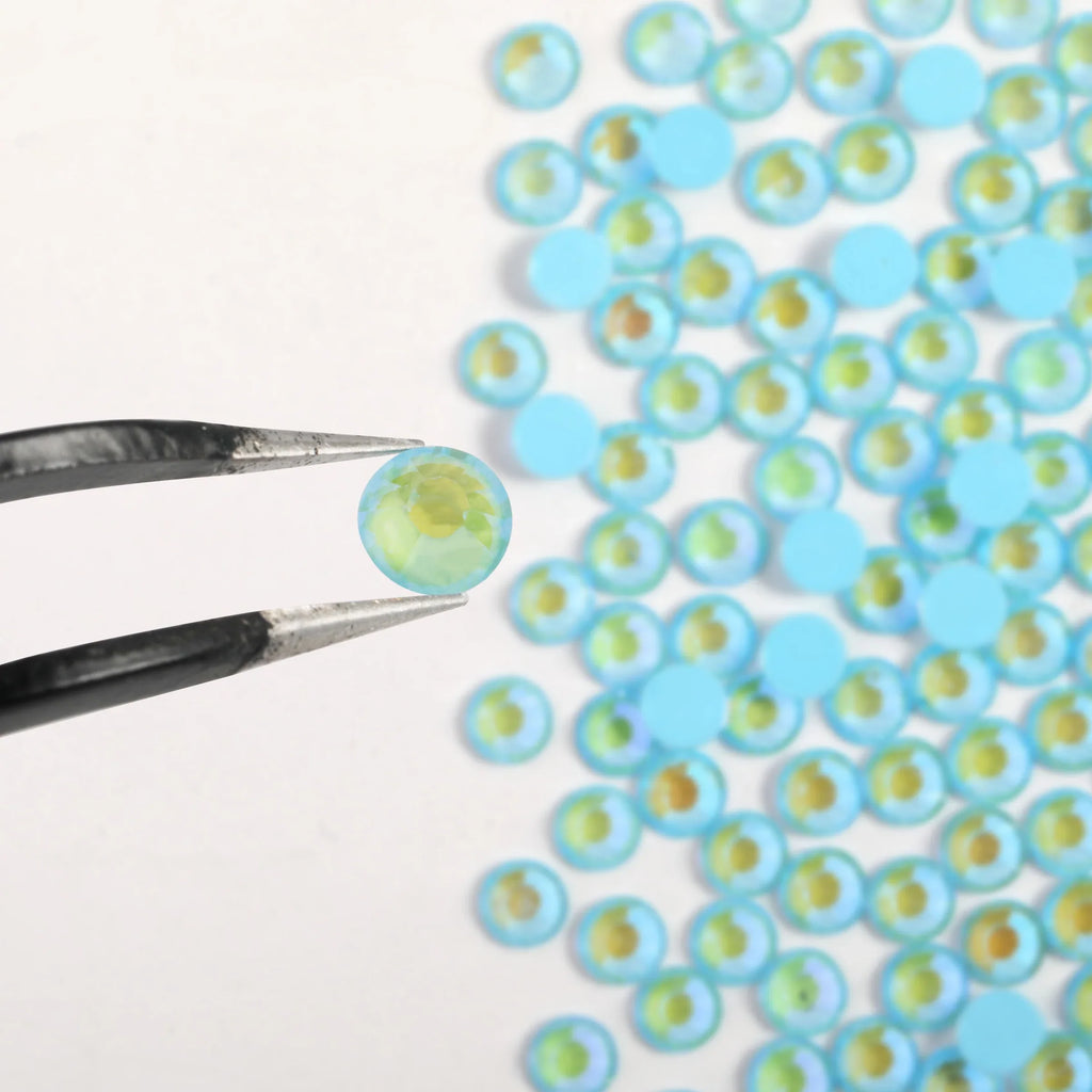 Flat Back Crystal Rhinestones Round Gems For Nail Art And Craft Glue Fix - Luminous Blue
