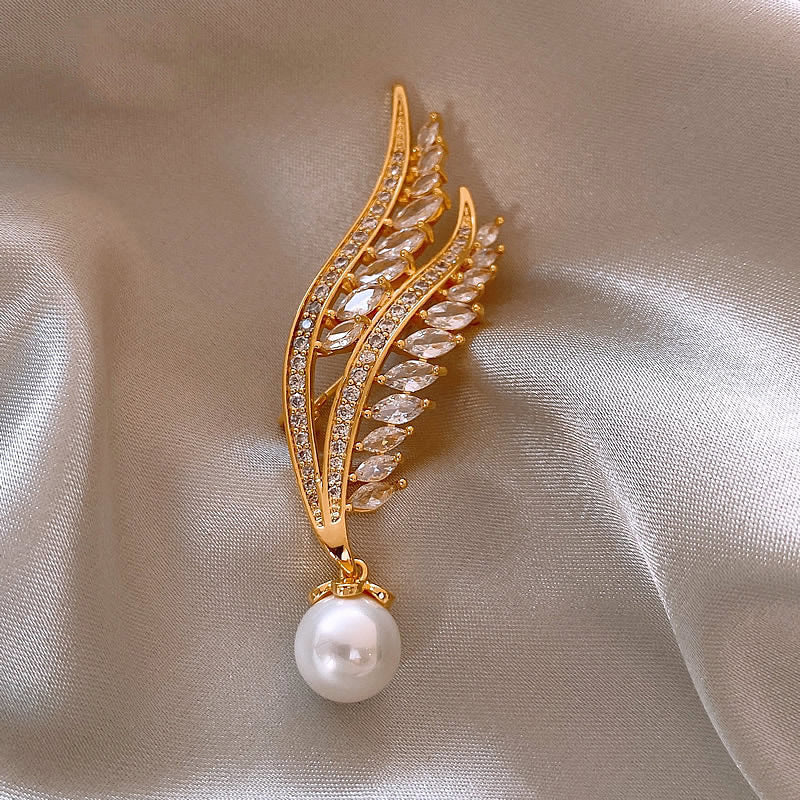 Elegant Anti-slip Brooch Pin – Minimalist Luxury Chest Clip For Women, Discreet Wardrobe Security Pin, Small Chic Decorative Brooch To Prevent Gaping, Premium Quality & Unique Design