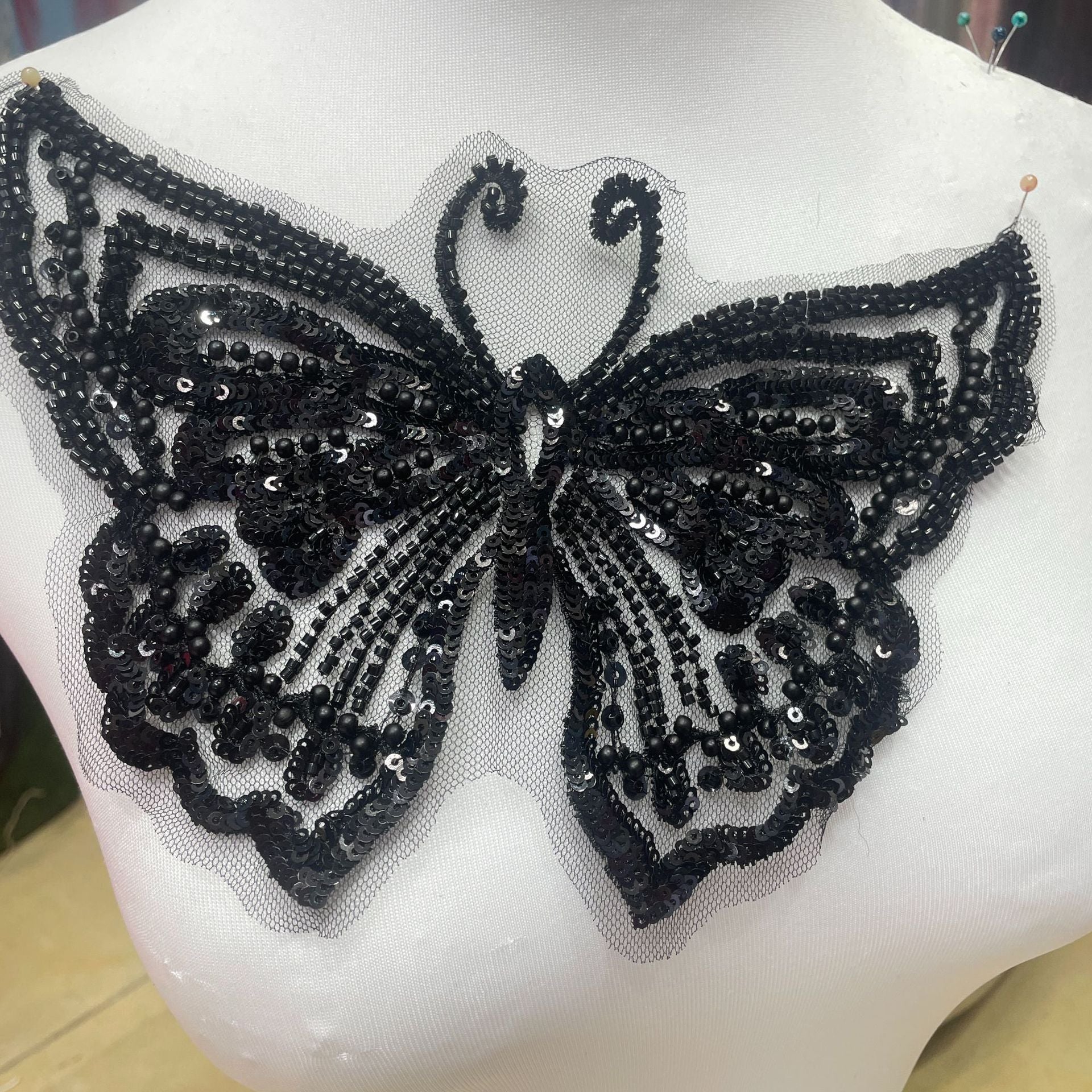 Machine-Embroidered Beaded Sequin Butterfly Collar Applique - 3D Floral Lace Neck Patch for Bridal Gown & Evening Dress DIY Decor