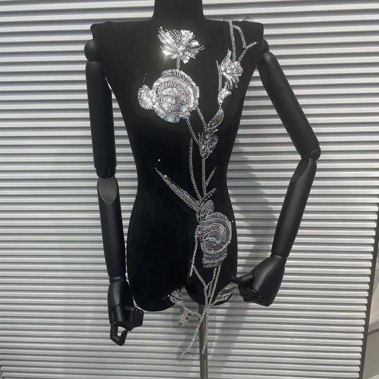 Women's Black Strapless Bodycon Bandage Dress – Sleeveless, Stretch Fit with Hot-Fix Rhinestone Floral Embellishment, Sexy & Elegant for Evening & Party Wear