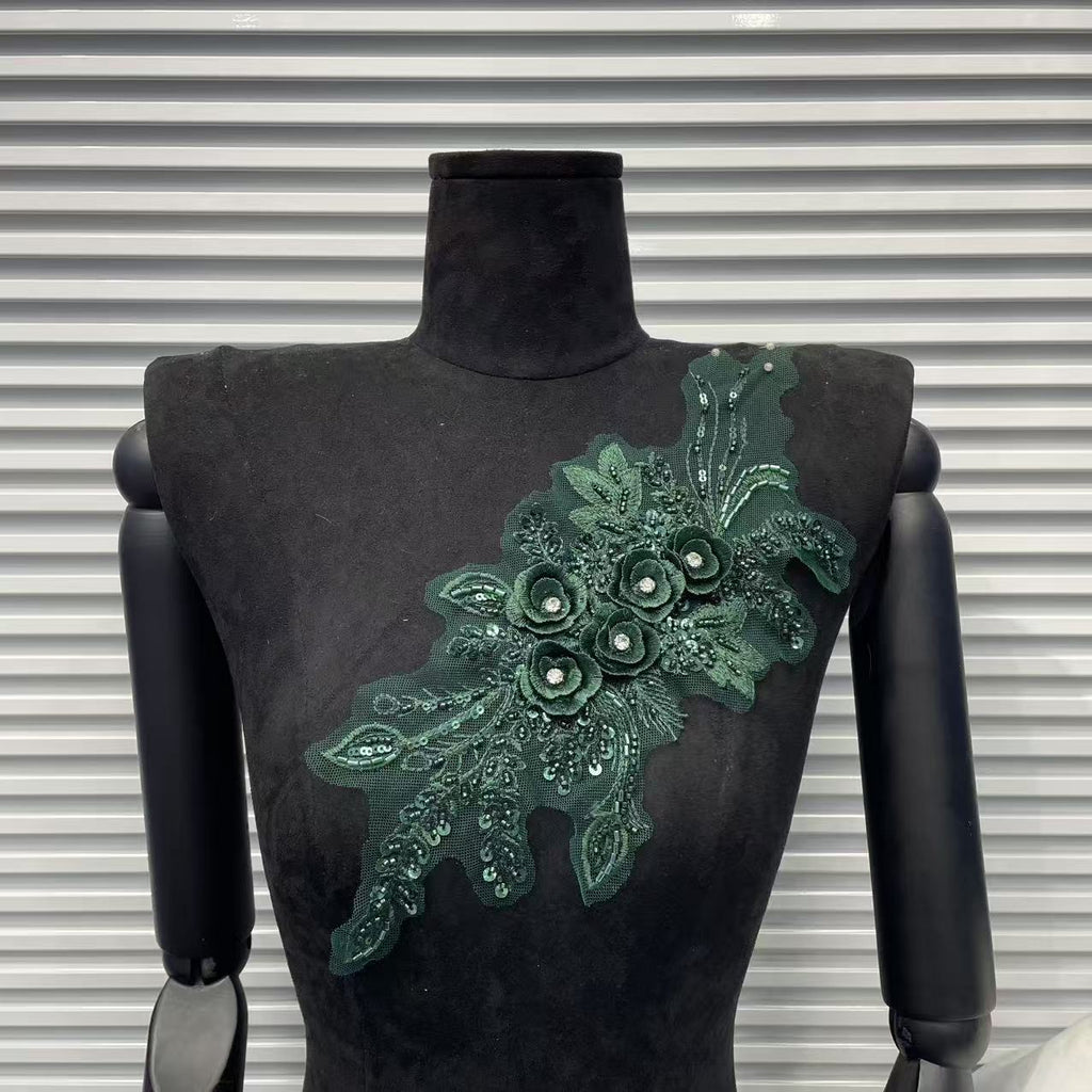 3D Embroidered Lace Floral Appliqué – Decorative Trim with Intricate Lace Flowers for Dresses, Clothing Accessories & DIY Fashion Projects