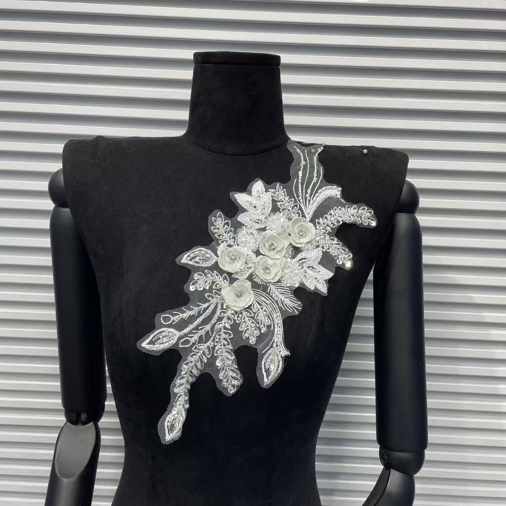 3D Embroidered Lace Floral Appliqué – Decorative Trim with Intricate Lace Flowers for Dresses, Clothing Accessories & DIY Fashion Projects