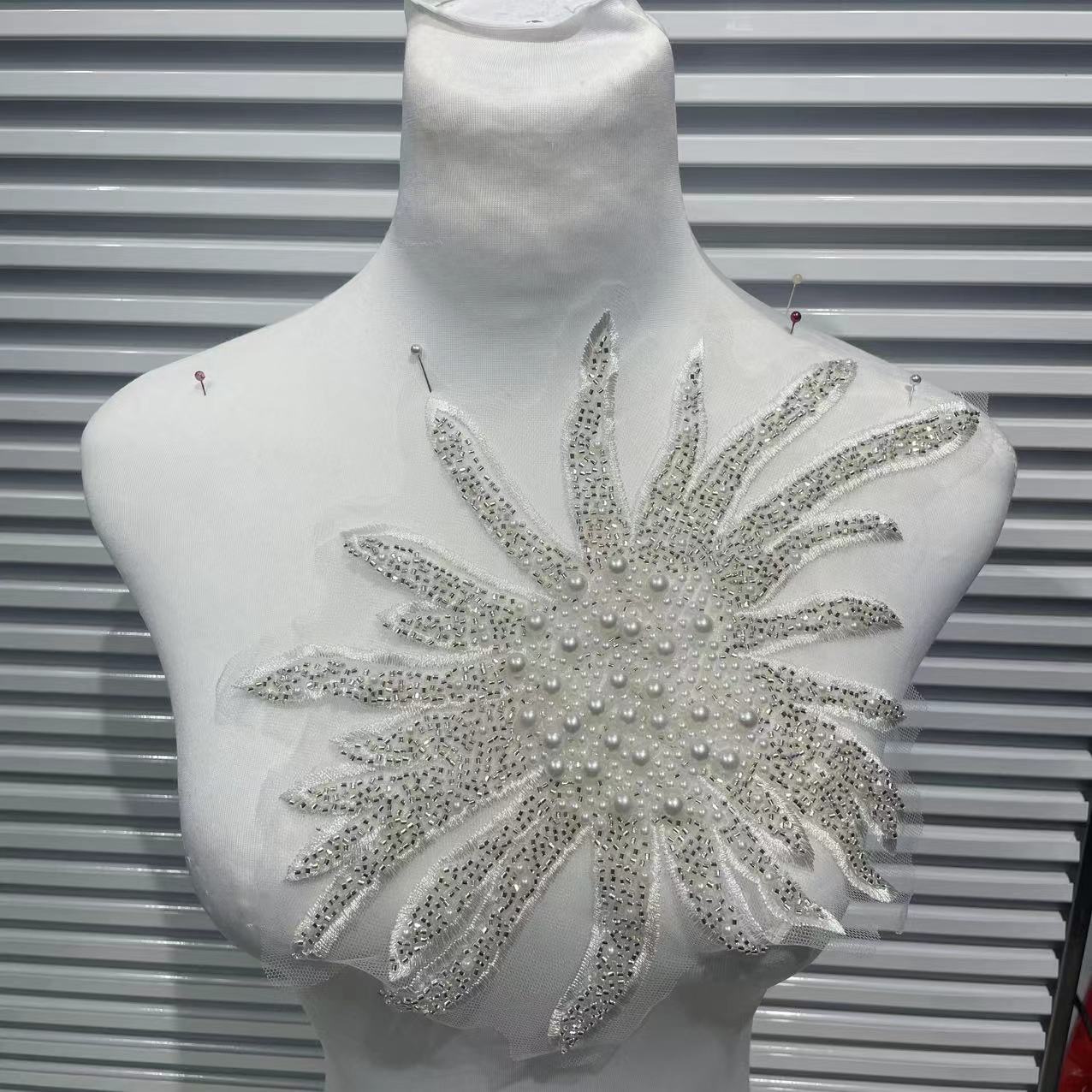 High-Quality Embroidery DIY Sequined Flower Beaded Lace Trim Collar Sewing Decor for Dresses & Garment Accessories