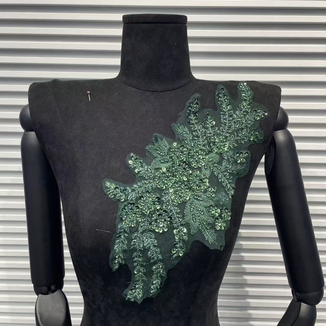 Color-Block 3D Embroidered Appliqué with Tube Beads & Lace – Minimalist Chic Patch for Sweaters, Jackets & DIY Fashion Embellishment