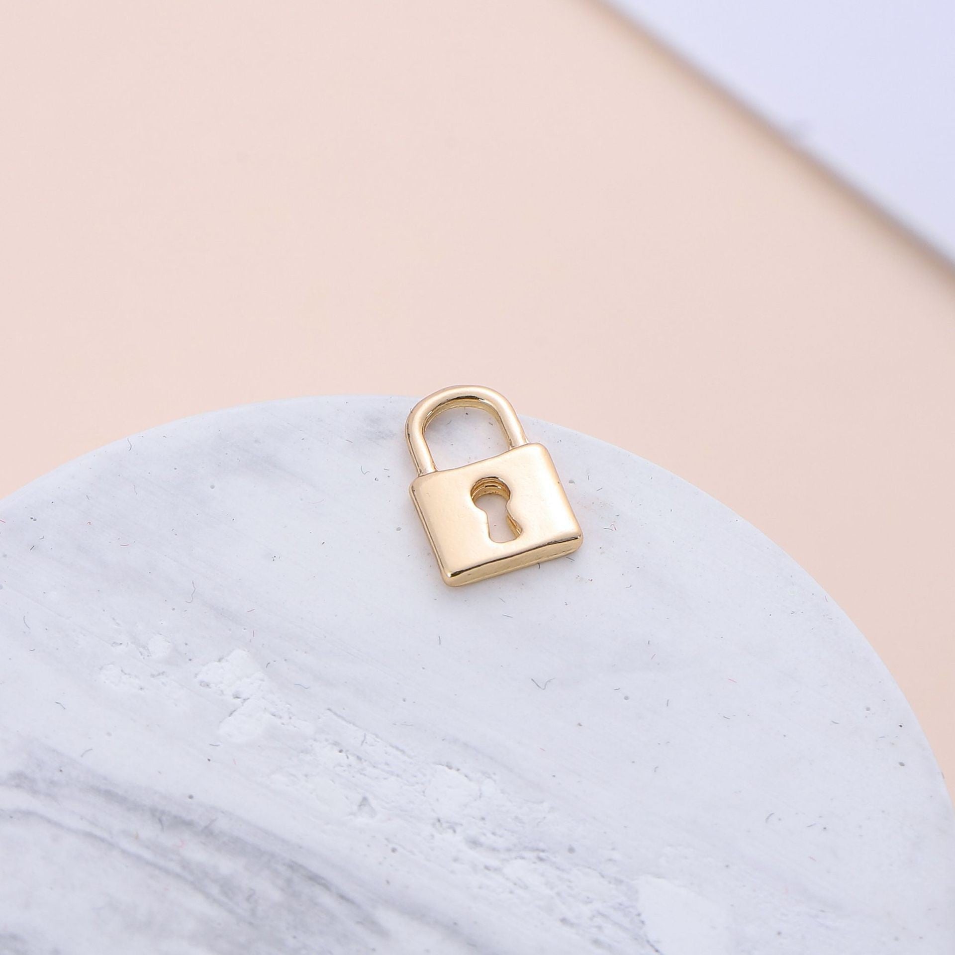 Diamond Studded Lock Pendant, Heart-shaped Lock, Fake Lock Bracelet, Earring Material, Luggage, Clothing Decoration, Diy Alloy Jewelry Accessories