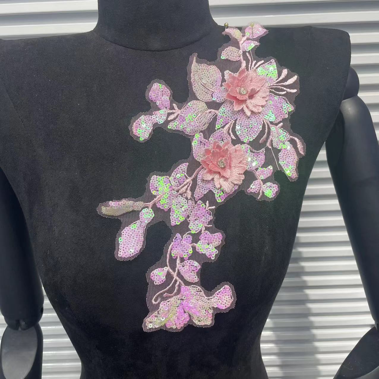 3D Embroidered Flower Patches & Delicate Lace Trims - All-in-One Apparel Decor Set