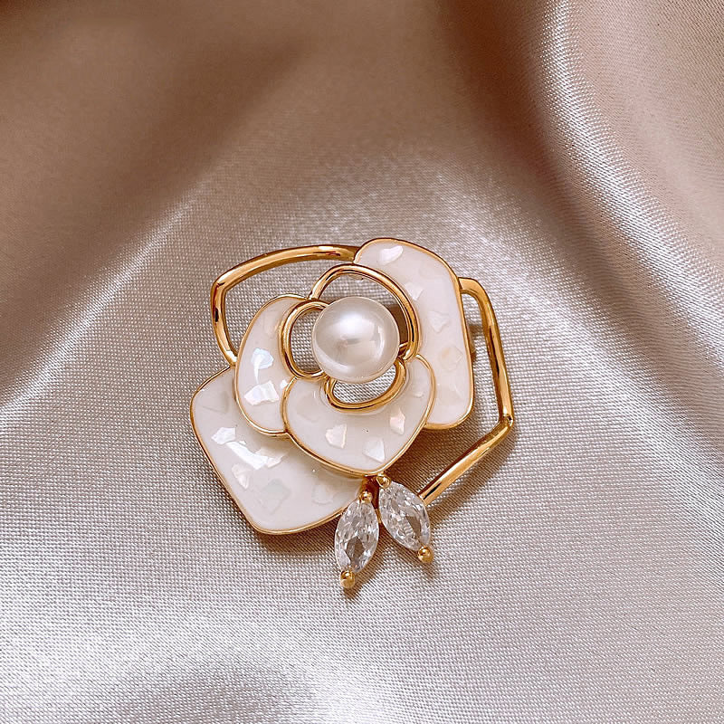 Elegant Anti-slip Brooch Pin – Minimalist Luxury Chest Clip For Women, Discreet Wardrobe Security Pin, Small Chic Decorative Brooch To Prevent Gaping, Premium Quality & Unique Design
