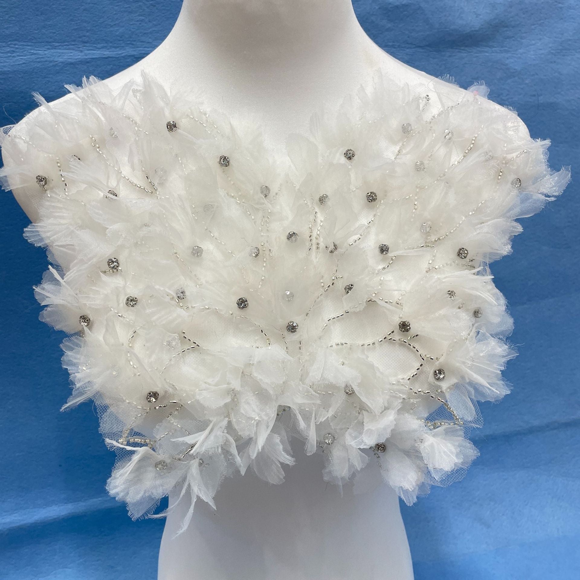 Ultra-Embellished Boho-Chic Bustier Floral Appliqué – Heavy Beaded & Sparkling DIY Trim for Evening Gowns, Stage Costumes & Ethereal Bridal Fashion Accessories