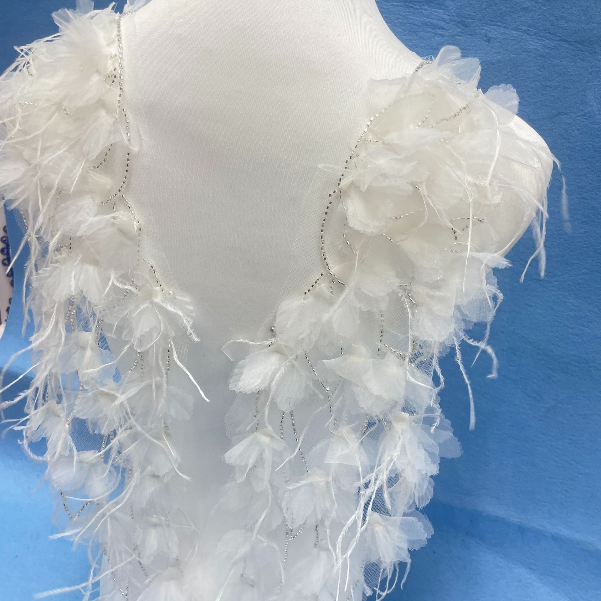 Ultra-Embellished Ostrich Feather & Beaded 3D Floral Sleeve Appliqué – Ethereal DIY Trim for Evening Gowns, Stage Costumes & Bridal Fashion Accessories