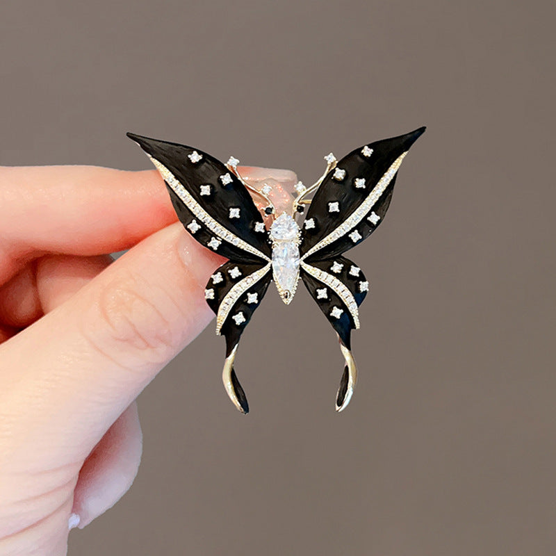 Elegant Anti-slip Brooch Pin – Minimalist Luxury Chest Clip For Women, Discreet Wardrobe Security Pin, Small Chic Decorative Brooch To Prevent Gaping, Premium Quality & Unique Design