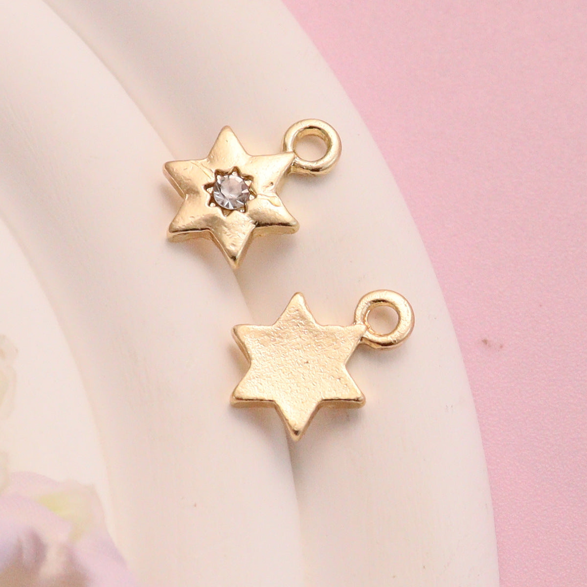 Alloy Pentagram Diamond Inlaid Small Pendant, Star Jewelry Accessories, Clothing Necklace, Mobile Phone Chain, Diy Material Small Pendant