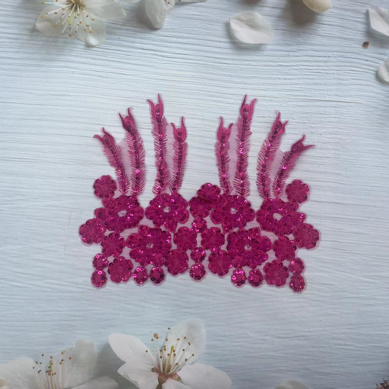 Handcrafted Beaded Rhinestone Sequin Applique Patch - White & Gold Round Neck Tulle Collar DIY Clothing Decor