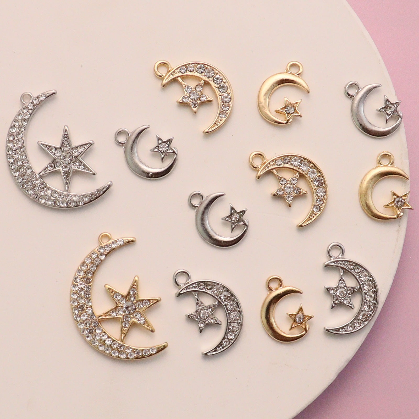 Vintage Star Moon Hollow Pendant Handmade Star Moon Pendant Bracelet Necklace Accessories DIY Alloy Accessories