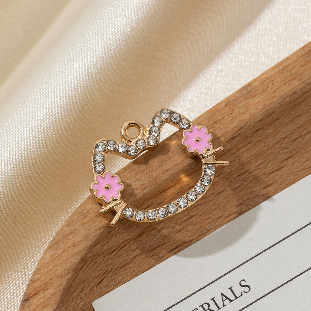 Fashionable design, flower hollow cartoon, cat accessories, earrings, necklaces, jewelry materials, DIY alloy pendant