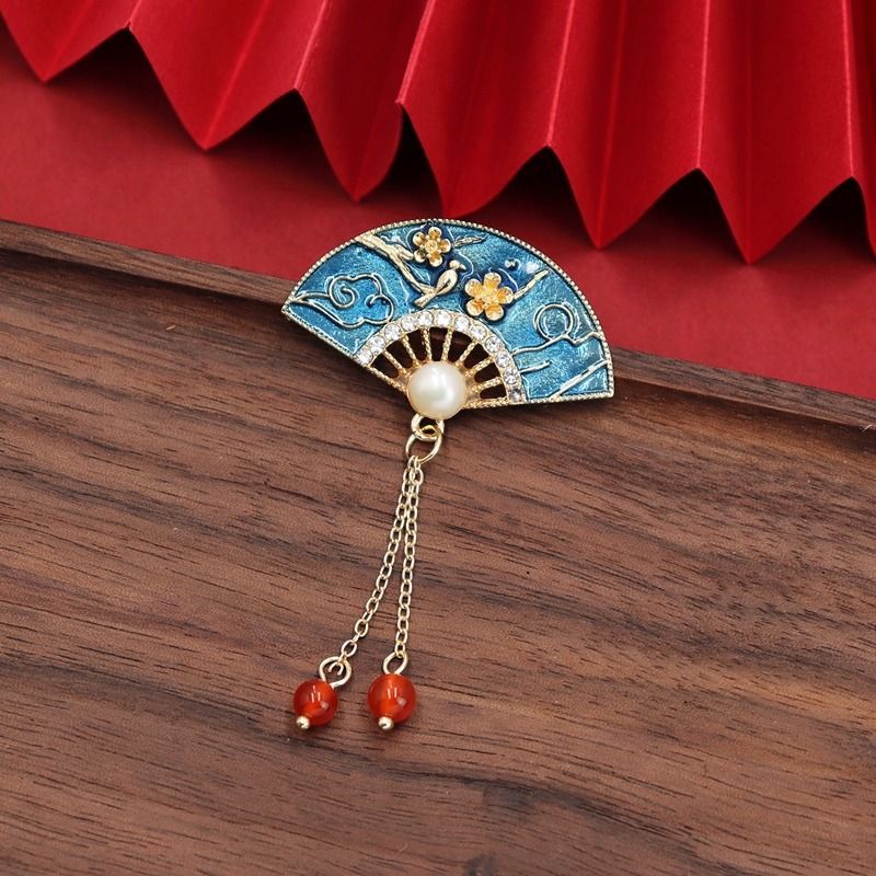 Elegant Anti-slip Brooch Pin – Minimalist Luxury Chest Clip For Women, Discreet Wardrobe Security Pin, Small Chic Decorative Brooch To Prevent Gaping, Premium Quality & Unique Design