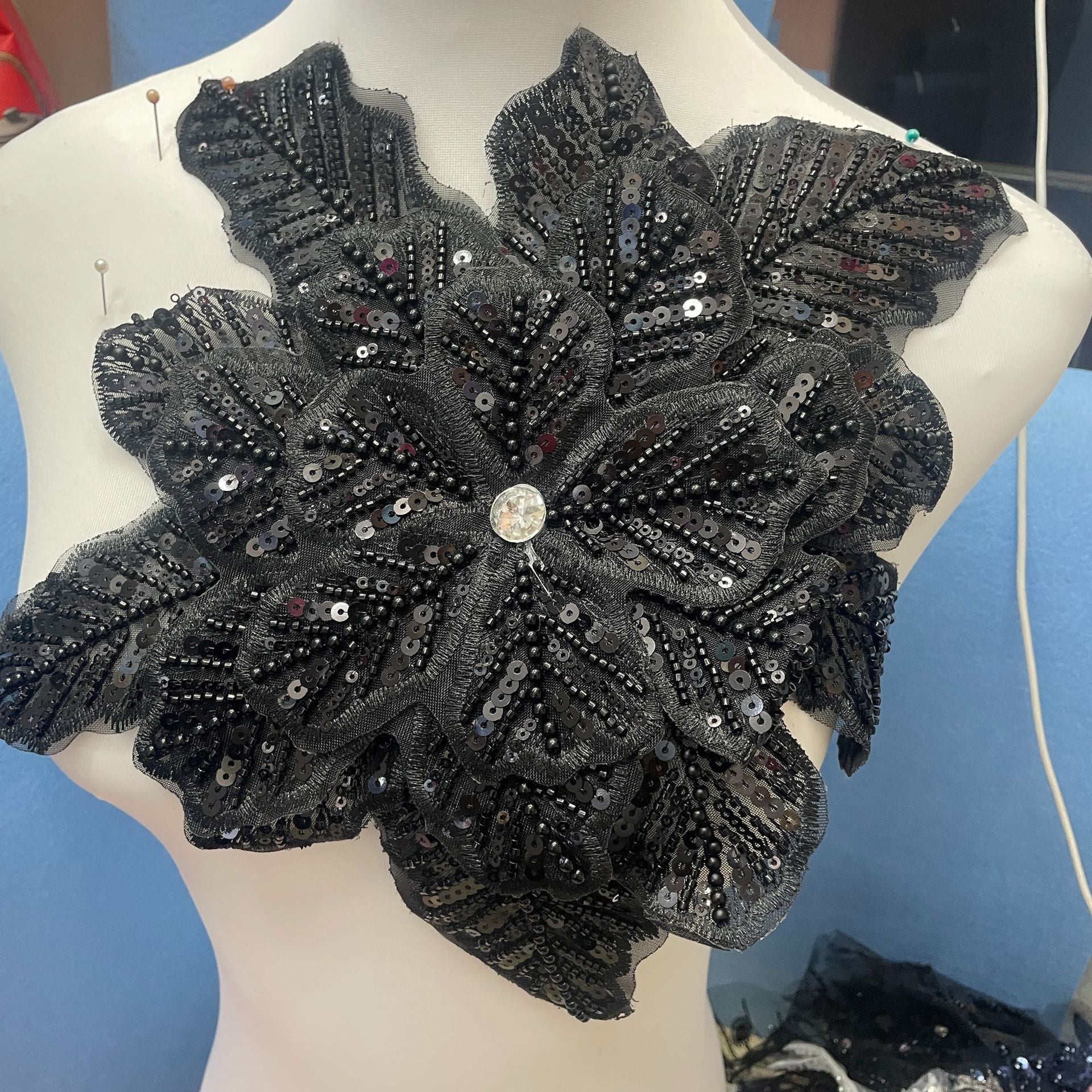 3D Extra-Large Snowflake Appliqué with 4-Layer Stiff Tulle, Fully Beaded & Sequined – Bold DIY Embellishment for Winter Wedding Dresses, Evening Gowns, Festival Costumes & Fashion Craft Projects