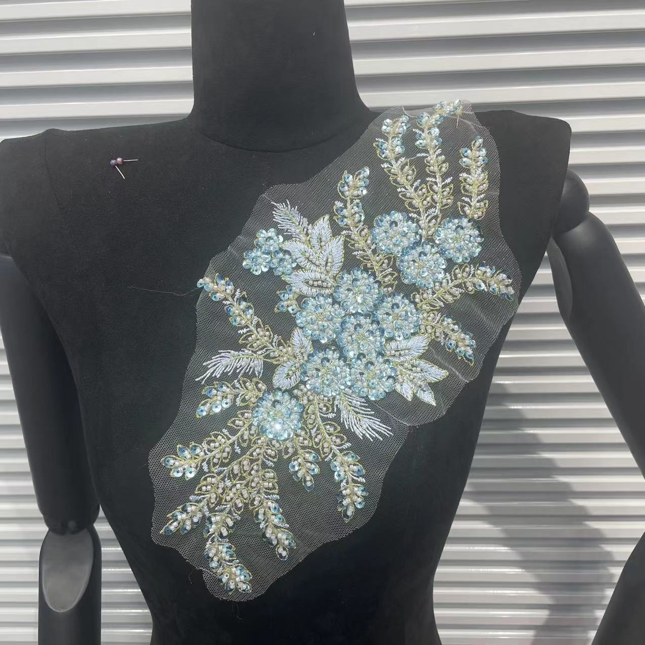 Color-Block 3D Embroidered Appliqué with Tube Beads & Lace – Minimalist Chic Patch for Sweaters, Jackets & DIY Fashion Embellishment