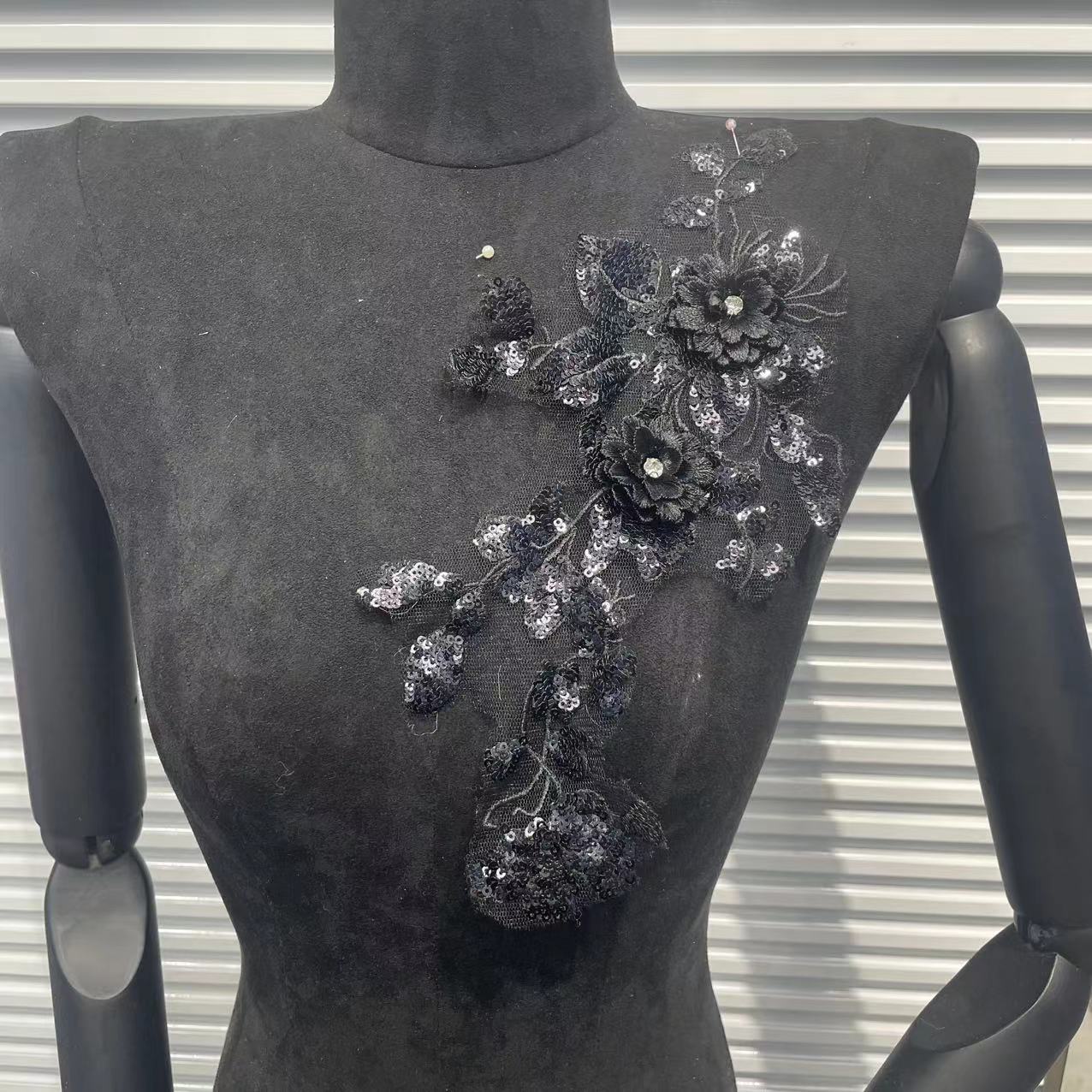 3D Embroidered Flower Patches & Delicate Lace Trims - All-in-One Apparel Decor Set