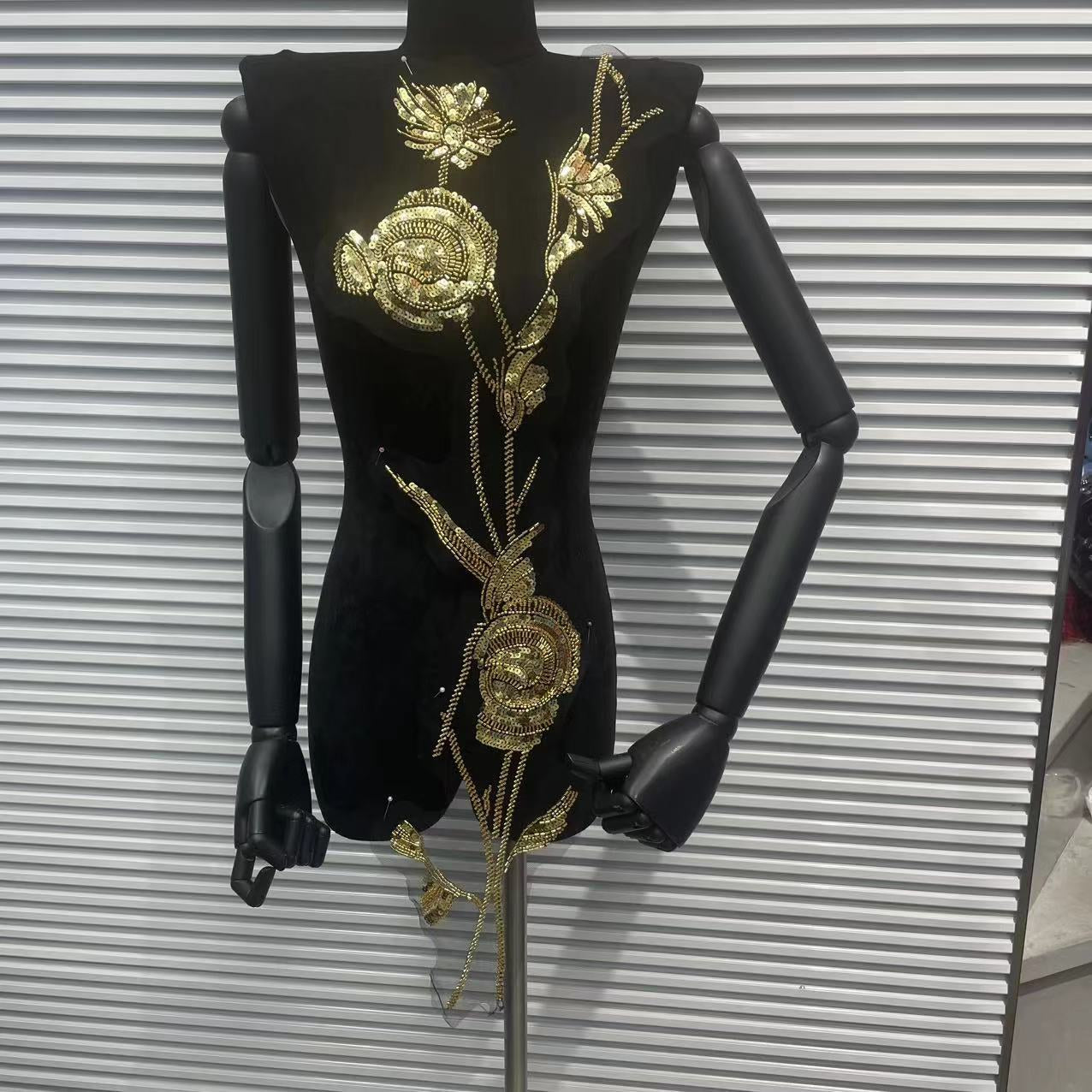 Women's Black Strapless Bodycon Bandage Dress – Sleeveless, Stretch Fit with Hot-Fix Rhinestone Floral Embellishment, Sexy & Elegant for Evening & Party Wear