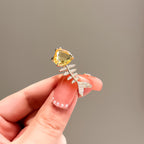 Elegant Anti-slip Brooch Pin – Minimalist Luxury Chest Clip For Women, Discreet Wardrobe Security Pin, Small Chic Decorative Brooch To Prevent Gaping, Premium Quality & Unique Design