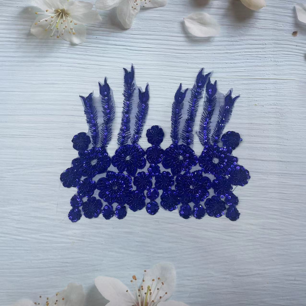 Handcrafted Beaded Rhinestone Sequin Applique Patch - White & Gold Round Neck Tulle Collar DIY Clothing Decor