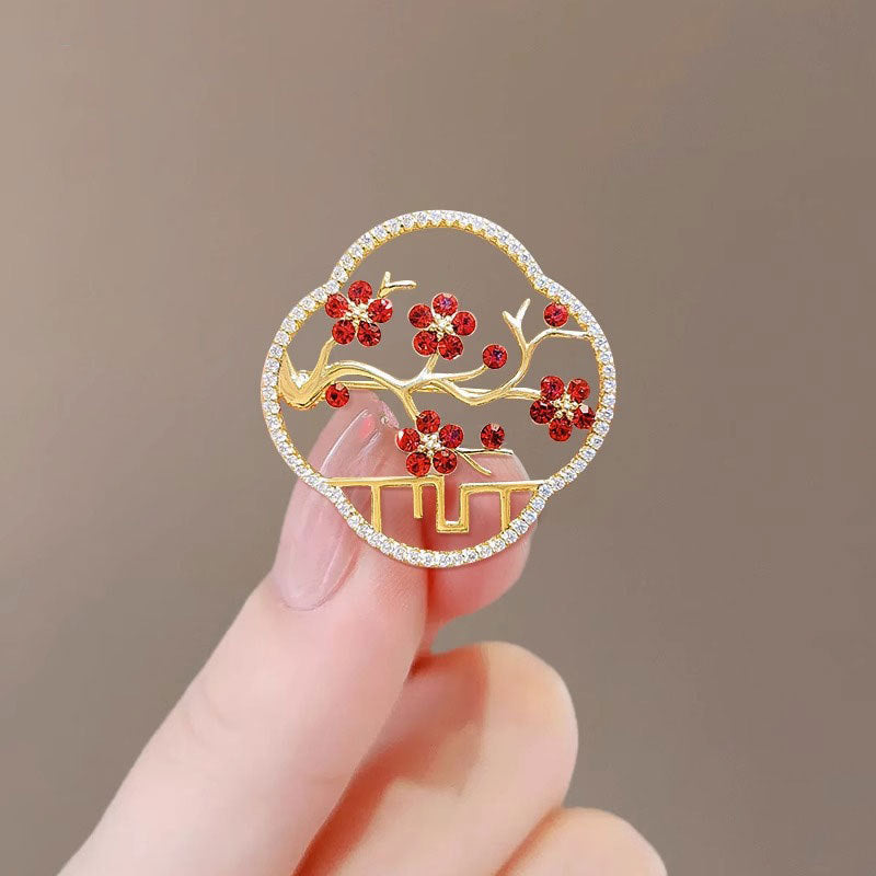 Elegant Anti-slip Brooch Pin – Minimalist Luxury Chest Clip For Women, Discreet Wardrobe Security Pin, Small Chic Decorative Brooch To Prevent Gaping, Premium Quality & Unique Design